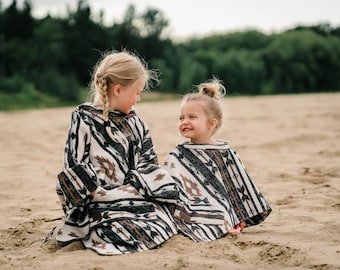 Mini Poncho | OUTBACK