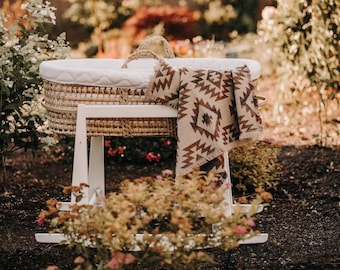 Baby Blanket | SANDY- Newborn - Baby - Car seat blanket - Stroller Blanket - Aztec - Geometric