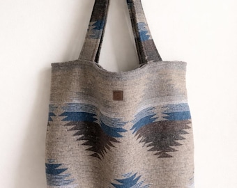 Travellin’ Tote | LAKESIDE