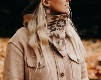 Snap-On Scarf - SANDY