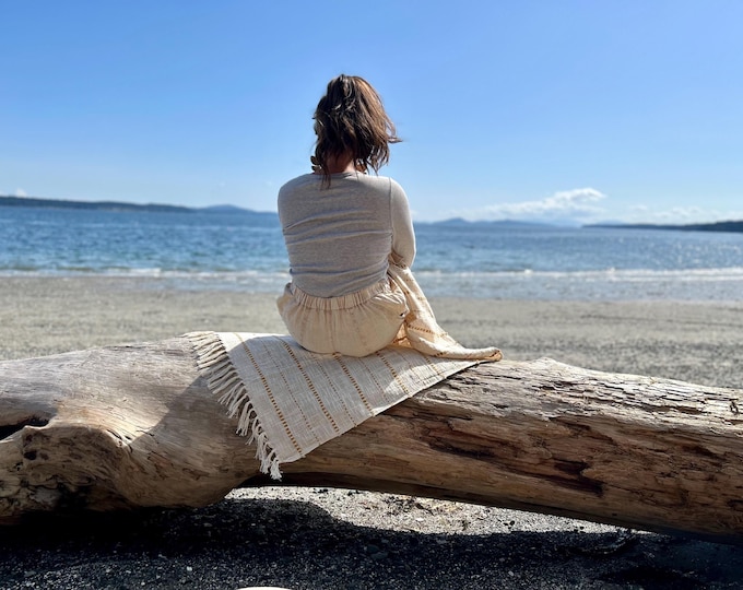 ELLIE | Throw Blanket