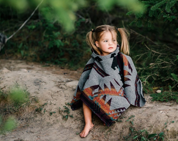 Mini Poncho | CASCADIA