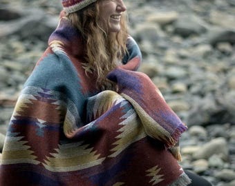 Tofino Beach Blanket | THE WANDERER