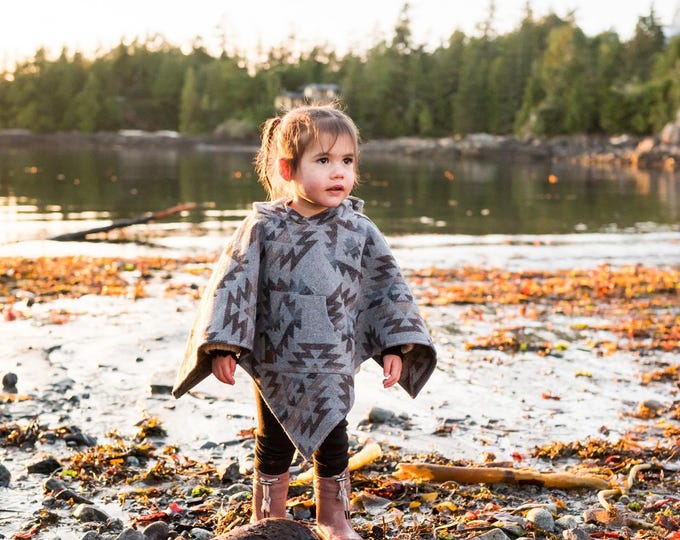 Mini Poncho | TIMBER