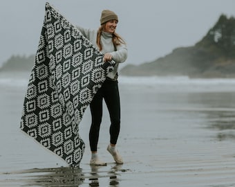 Tofino Beach Blanket - ISLA - Boho, Aztec,Navajo,Southwest,Camping Blanket,Throw Blanket,Yoga Blanket, Blanket Scarf,Geometric Blanket