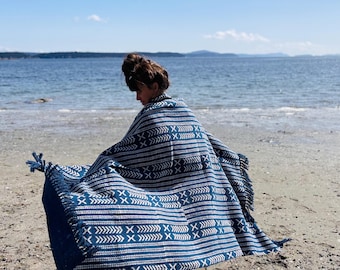 INDIE | Throw Blanket