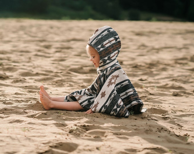 Mini Poncho | OUTBACK