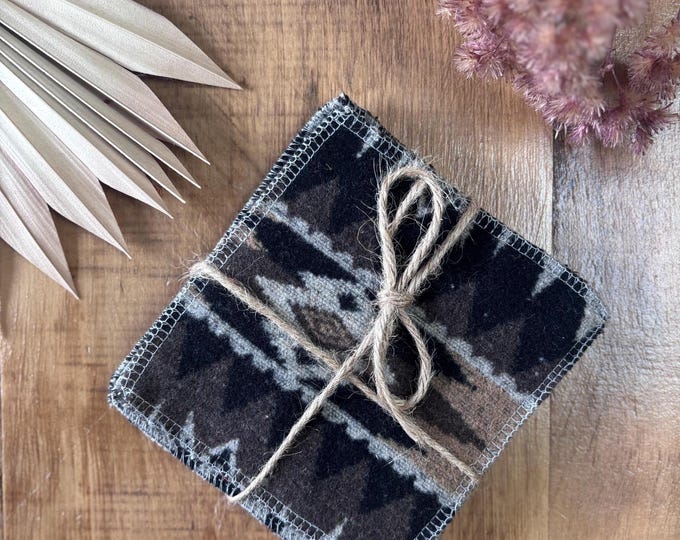 Coaster | SOMBRIO