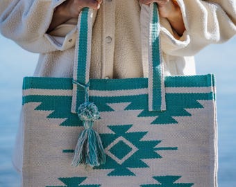 The Coastline Market Tote