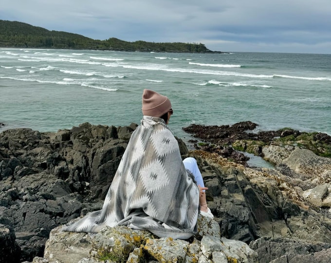 Tofino Beach Blanket | FLOW