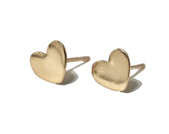 Alice Hearts Beaded Post Earrings
