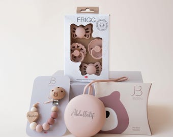 Baby Set | Frigg Pacifiers | Matching Holders  | Personalised with Baby&#39;s Name
