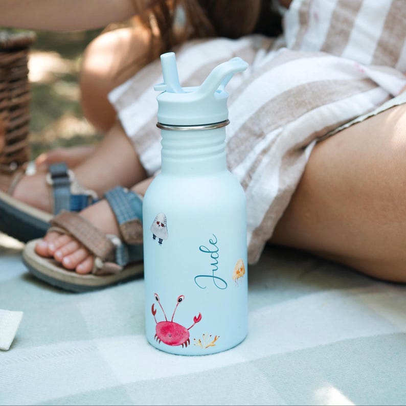 Personalized Kids Water Bottle image 3
