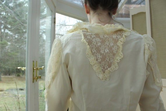 Vintage 1970's Lacy Blouse, Vintage Women's Size … - image 7