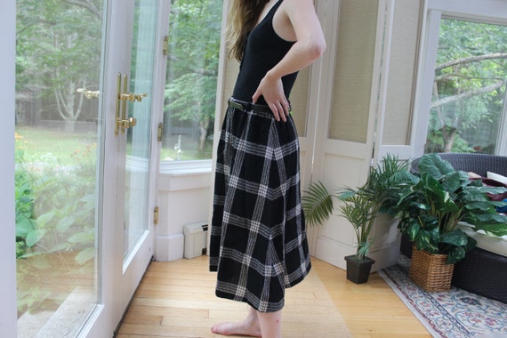 Vintage 1970's Black White Striped Wool Skirt, 70… - image 3