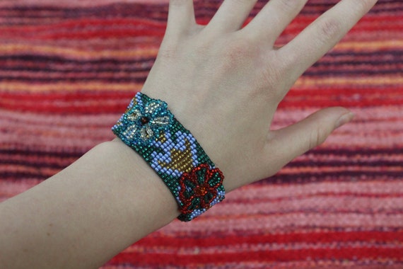 Retro Fashion Beads Flowers Bracelet Beads Chain Vintage Jewelry Gifts Retro Fashion Beads Flowers Bracelet Beads Chain Vintage Jewelry Gifts