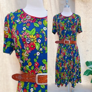 vintage 1970s hippie Blumenkleid fun Flower Power Retro regenbogen blau grün kurzarm gelb City Mini Kleid Damen Medium Maxikleid hell leuchtend