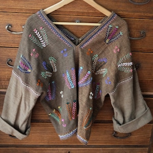 Handwoven women traditional Dara-ang hill tribe top with handspun natural color cottons and flower embroideries Bohemian hippie style