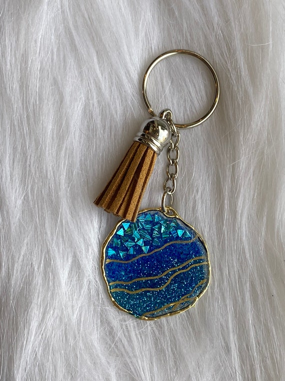 2.5 in resin Agate slice art keychain with coordinating tassel