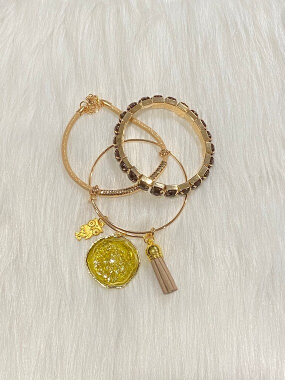 Herb green druzy center Agate themed resin wearable art bracelet with coordinating charm & tassel BONUS matching bracelets included
