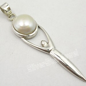 Lovely 925 Stamped Pure STERLING Solid Silver Natural White Color PEARL Art Goddess Long Pendant 5.8 CM 5.3 Grams Handmade Low Price Jewelry