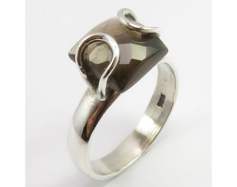 Wholesale Price Modern Brown SMOKY QUARTZ Ring Sz 6.25 Proposal Bijoux Made In India 925 Silver Nouveau Jewellery Sterling Jewelry