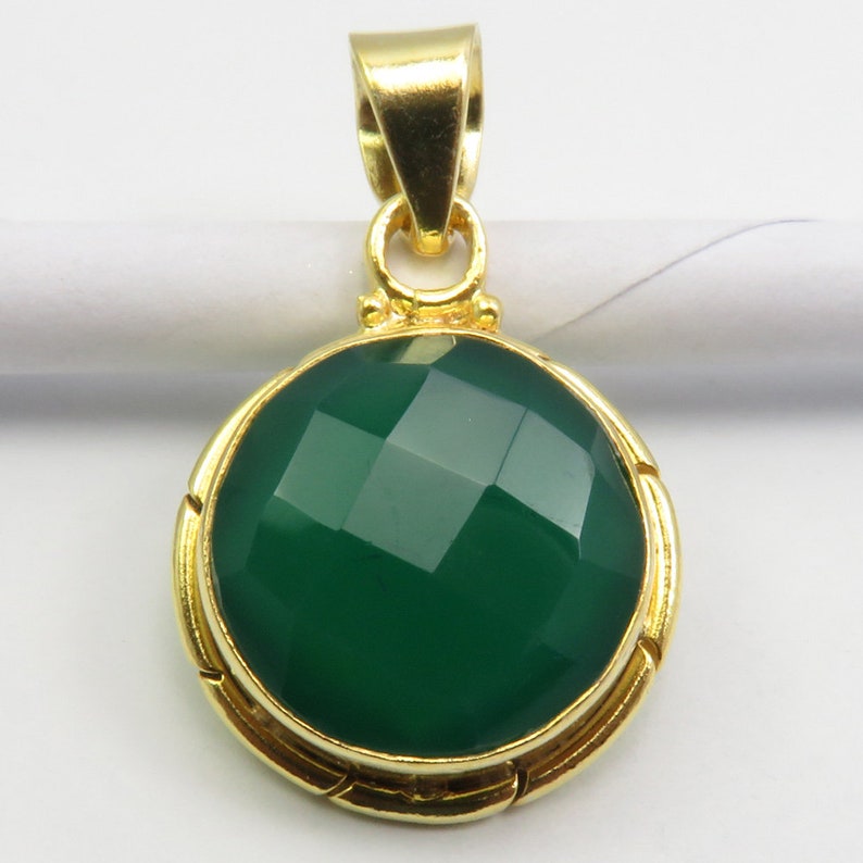 925 Sterling Gold Plated Green Onyx Pendant 1.1
