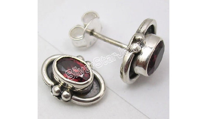Stamped 925 Solid Silver Natural GARNET Red Color Beautiful Hot Selling Stud Earrings 0.4 Indian Jewelry STORE World Class Gift For Wife
