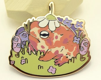 PRÉCOMMANDE : Cottagecore Toad - Émail dur - Métal doré - Fleurs d'été - Frog Pin - Derpy - Nouveauté - Objet de collection