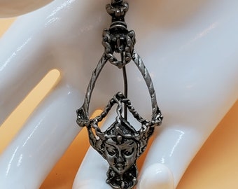 Broche de duende gótico vintage