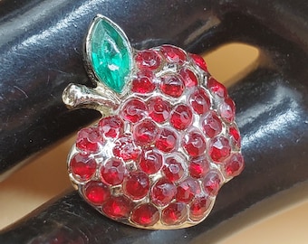 vintage red and green crystal rhinestone apple lapel pin