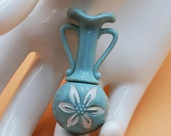 vintage plastic vase pin brooch