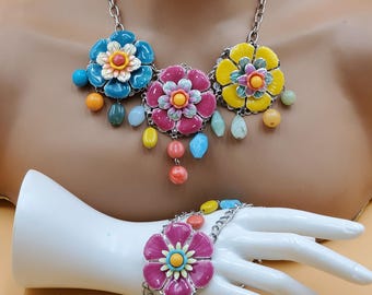 vintage colorful beaded and enamel painted floral statement necklace with matching bracelet set