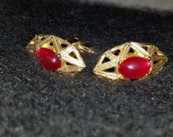 Cufflinks Black Onyx Gemstone with Vintage Glass Gold and Ruby Red Center Cufflinks Raised 3D