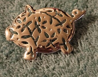 PIG PIN farm sow pigs love little piglet brass brooch pendant loop b-pig-152