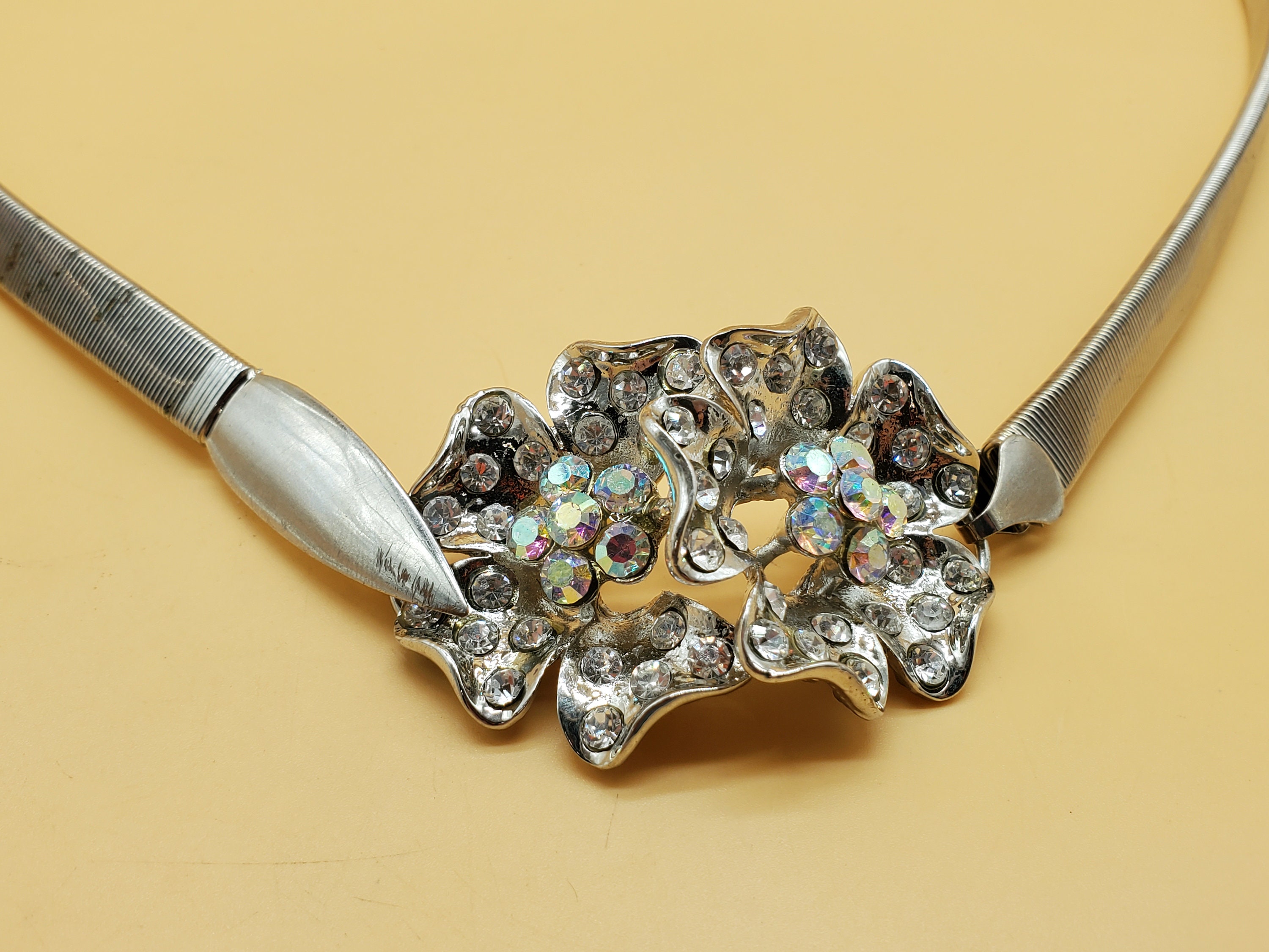 Vintage Silver Tone Stretch Metal.belt With Rhinestone  display picture 1