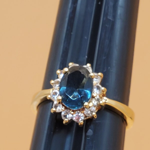 Vintage gold plated faux Sapphire cocktail ring