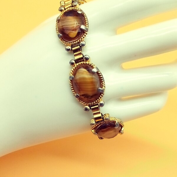 Vintage Sphinx brown marble link bracelet