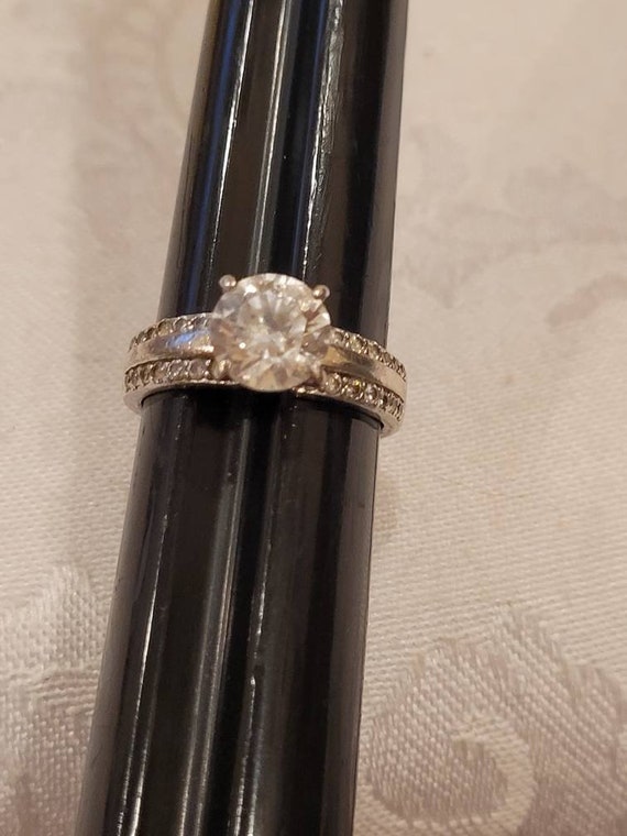 Vintage sterling CZ wedding style ring