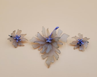 Vintage clear celluloid flower brooch earrings set with purple centers
