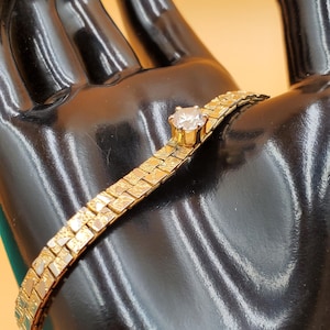 Vintage gold plated nugget style bracelet with large CZ
