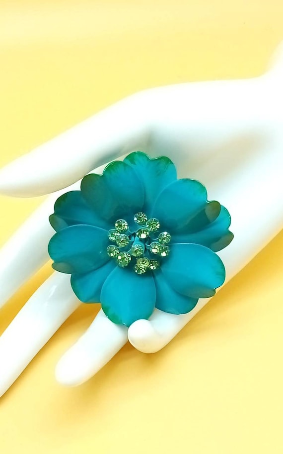 Vintage teal, blue-green enamel flower brooch with