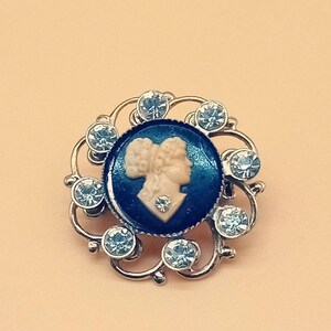 Vintage small Cameo pin with clear rhinestone accents
