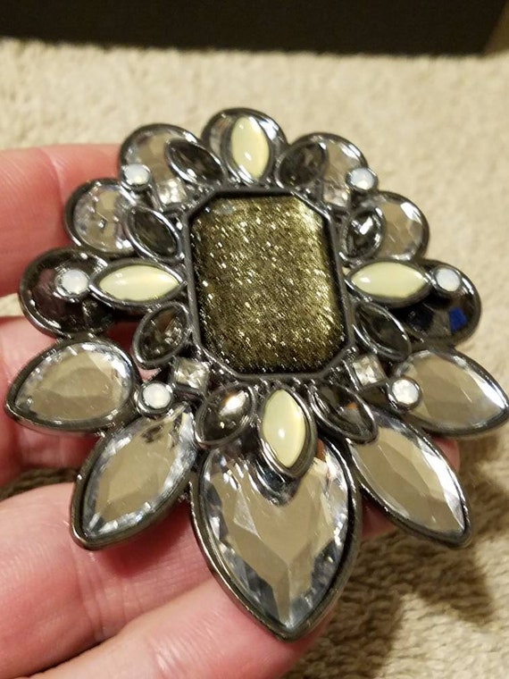 Large Chunky Chico's statement brooch pendant - image 2