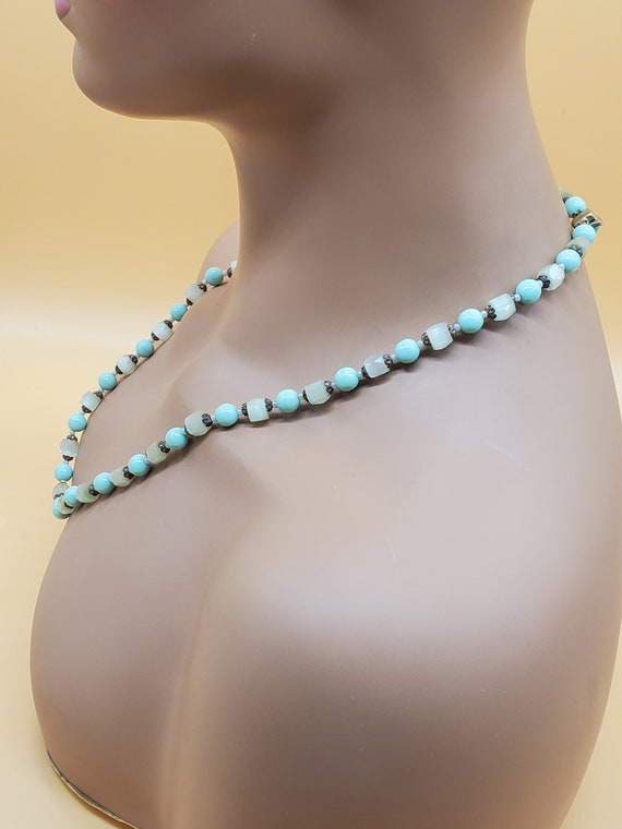 vintage pale green beaded necklace with fancy pin… - image 4
