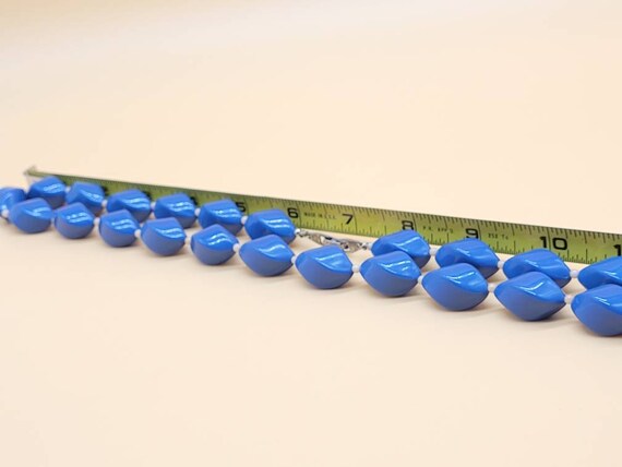 Vintage blue and pale pink plastic beaded necklace - image 3