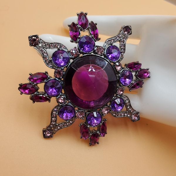 Vintage large purple rhinestone floral brooch