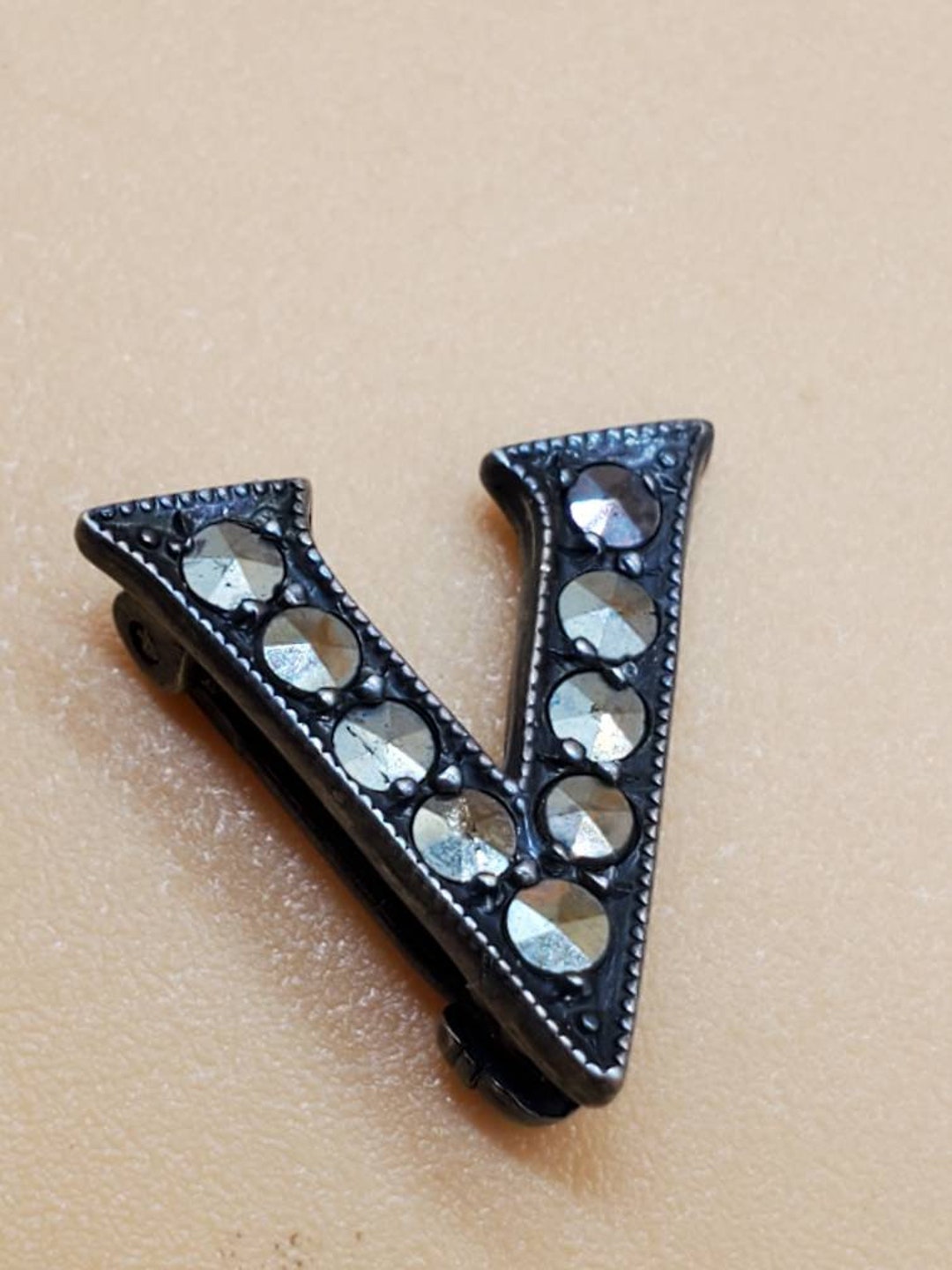 Vintage Uncas Sterling Enamel Marcasite Pin Brooch