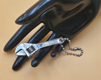 レンチキーホルダー、亜鉛鋳造、メッキ、各 - Etsy 日本