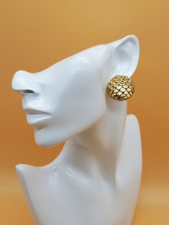 vintage Givenchy gold tone textured scale pierced… - image 2